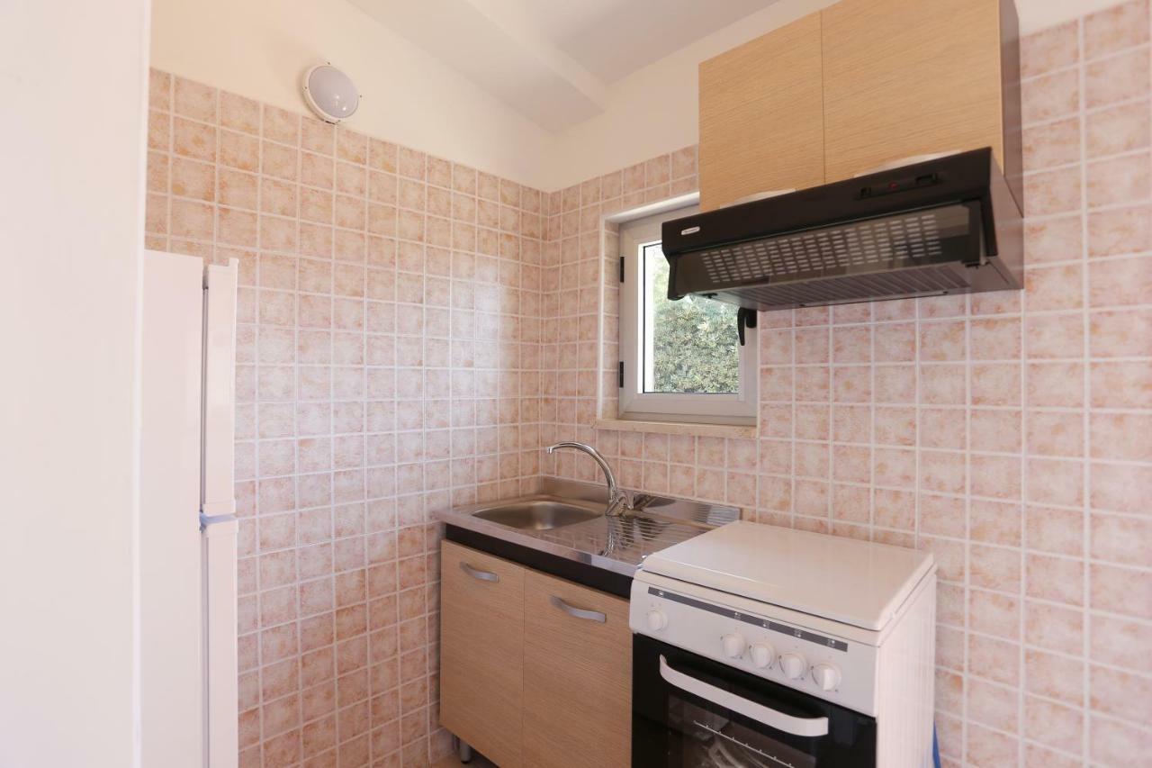 Camping Lido Di Salerno Понтеканяно Екстериор снимка
